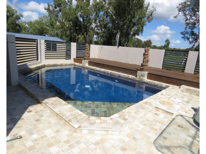 8 Fairway Drive, Bowen QLD 4805