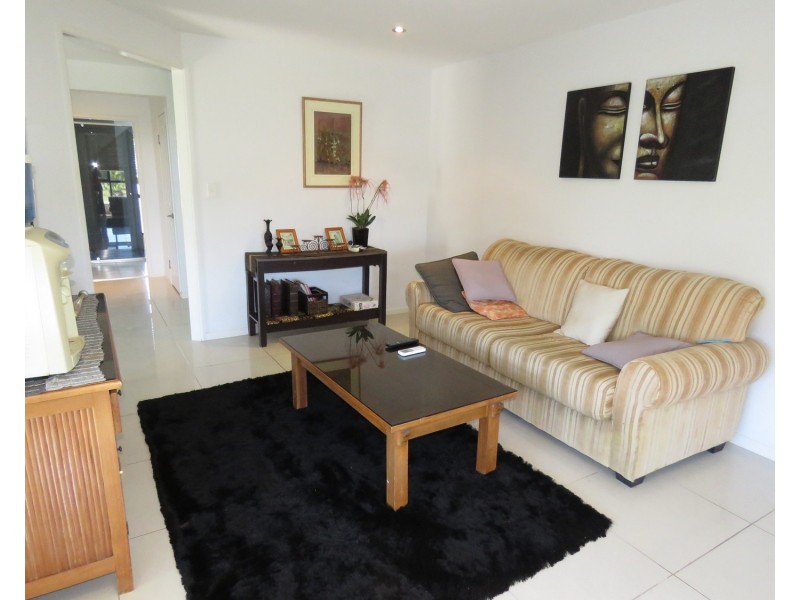 8 Fairway Drive, Bowen QLD 4805