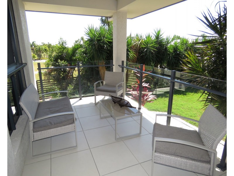 8 Fairway Drive, Bowen QLD 4805