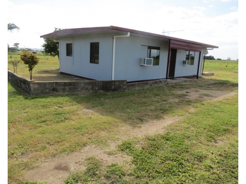 19058 Bruce Highway, Bowen QLD 4805