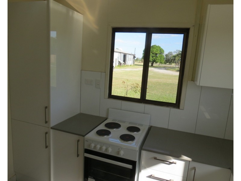 19058 Bruce Highway, Bowen QLD 4805