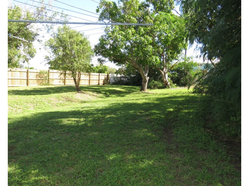 96 Kennedy Street, Bowen QLD 4805