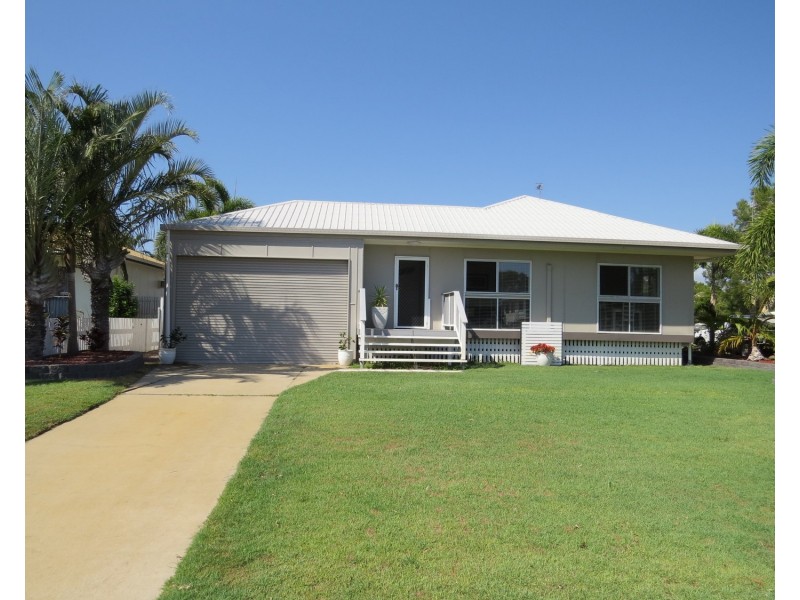 33 Coral Street, Bowen QLD 4805