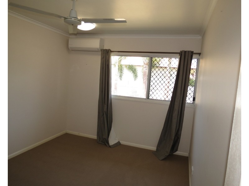 33 Coral Street, Bowen QLD 4805