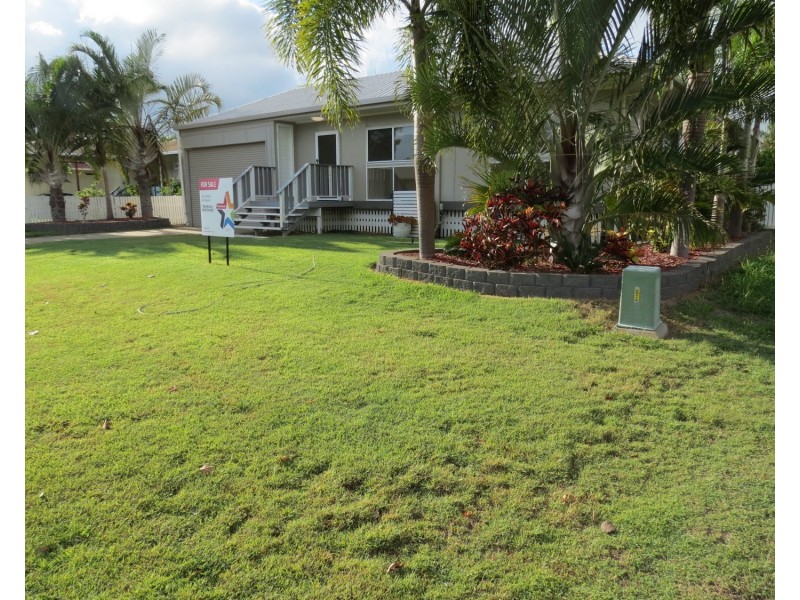 33 Coral Street, Bowen QLD 4805