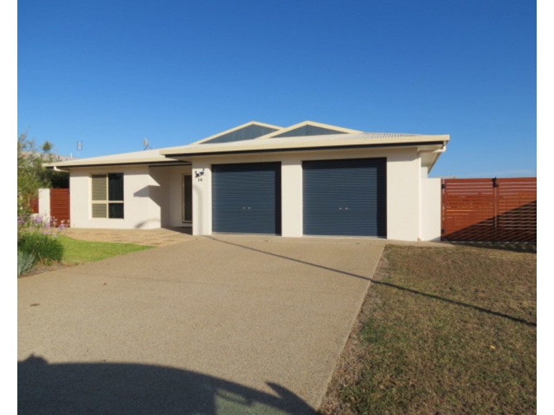 14 Silk Road, Bowen QLD 4805
