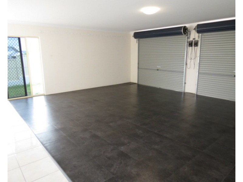 14 Silk Road, Bowen QLD 4805