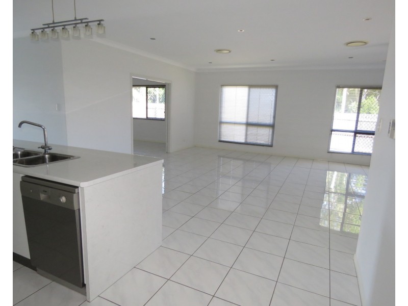 40 Mullers Lane, Bowen QLD 4805