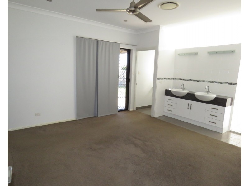 40 Mullers Lane, Bowen QLD 4805