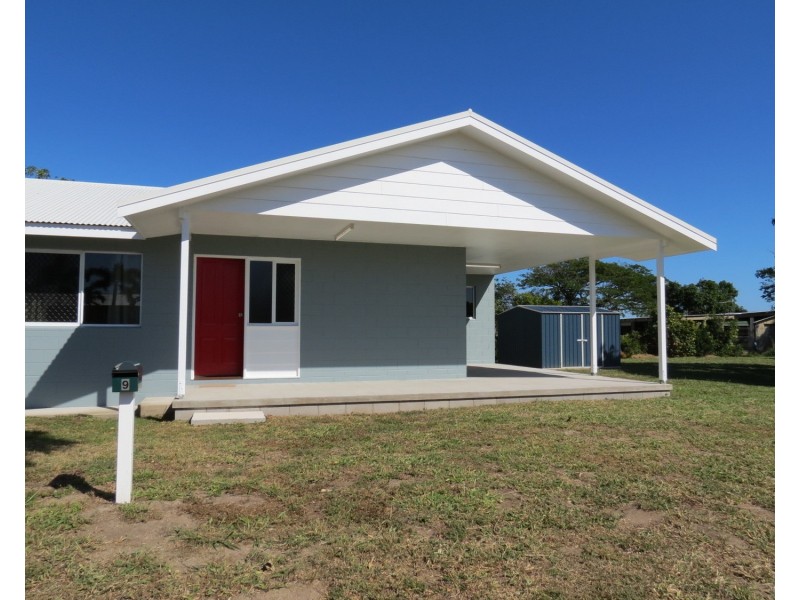 9 Creek Street, Bowen QLD 4805