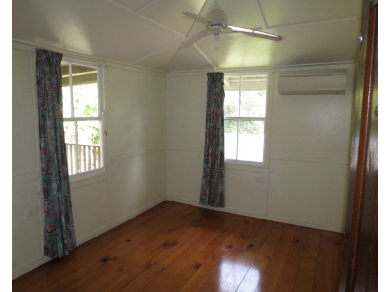 30 Inveroona Road, Bowen QLD 4805