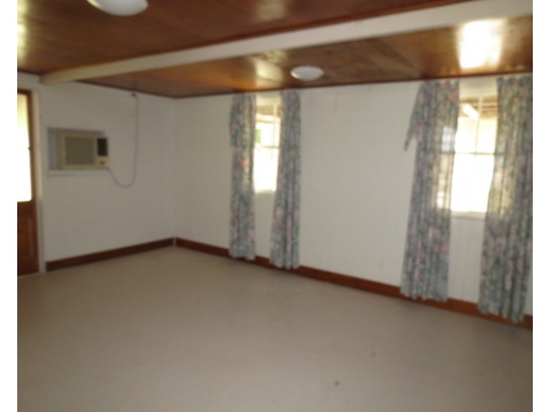 30 Inveroona Road, Bowen QLD 4805