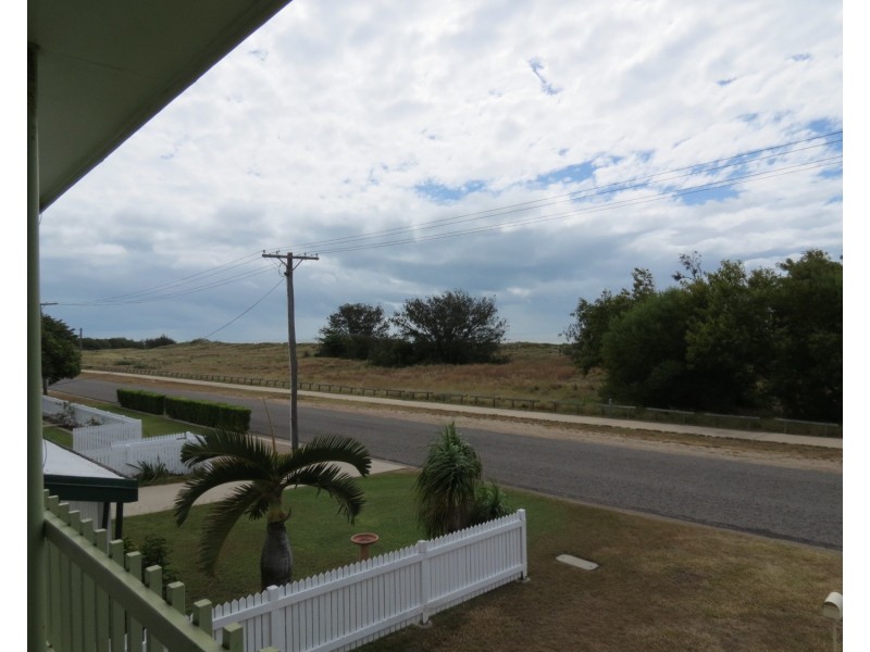 97 Esplanade, Bowen QLD 4805