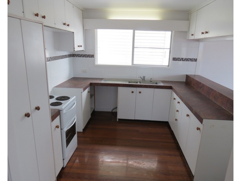 97 Esplanade, Bowen QLD 4805