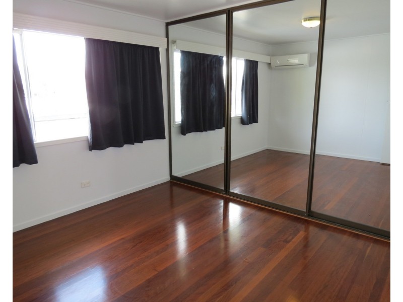 97 Esplanade, Bowen QLD 4805