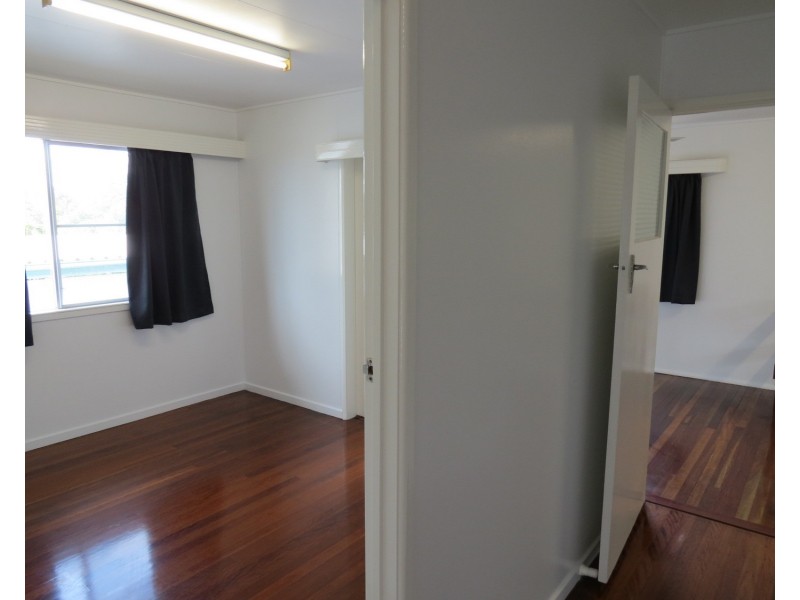 97 Esplanade, Bowen QLD 4805