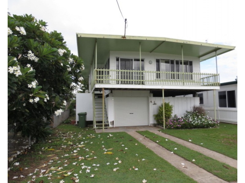 97 Esplanade, Bowen QLD 4805