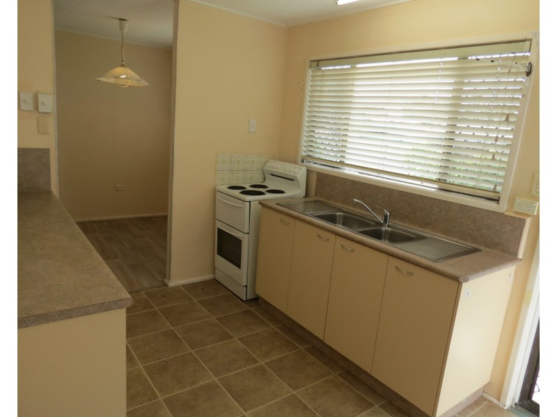 20 Verna Street, Bowen QLD 4805