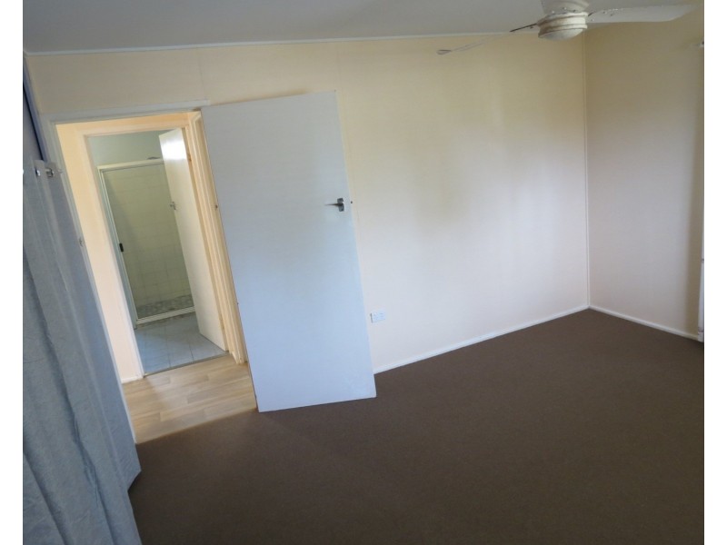 20 Verna Street, Bowen QLD 4805