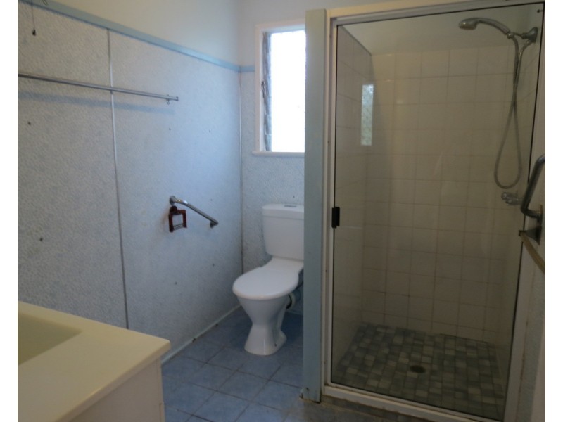 20 Verna Street, Bowen QLD 4805
