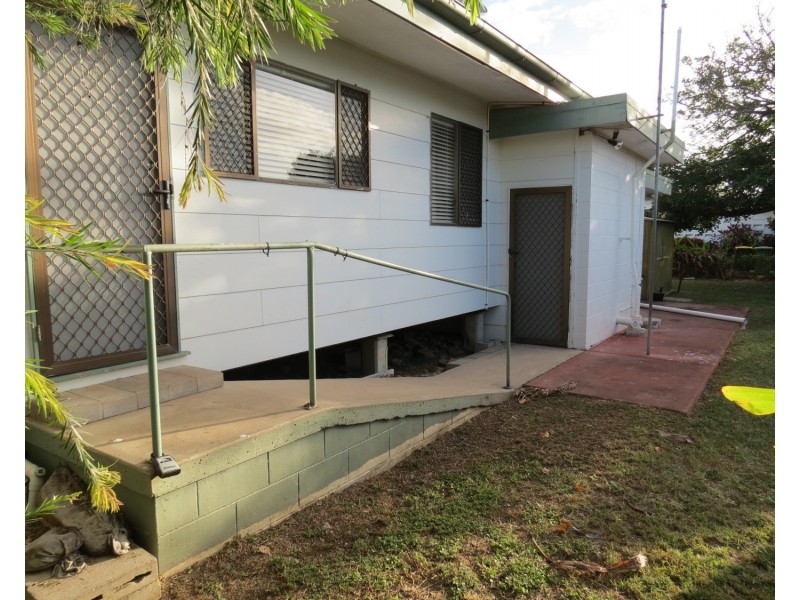 20 Verna Street, Bowen QLD 4805