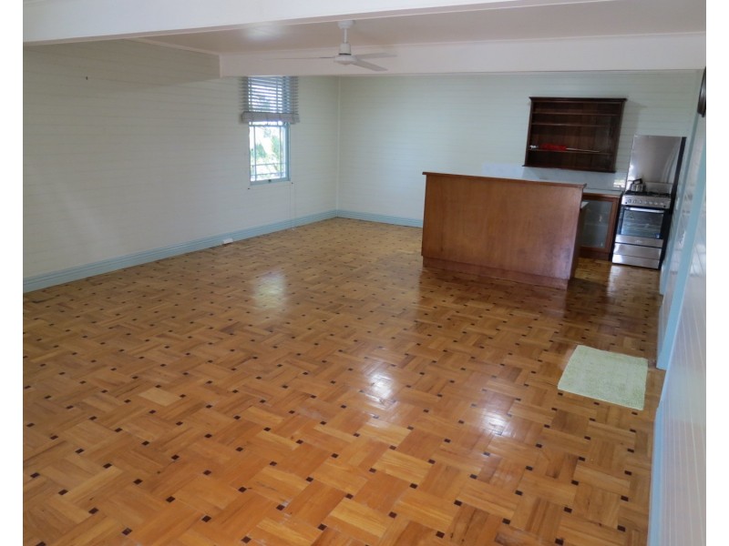 2 Dalrymple Street, Bowen QLD 4805