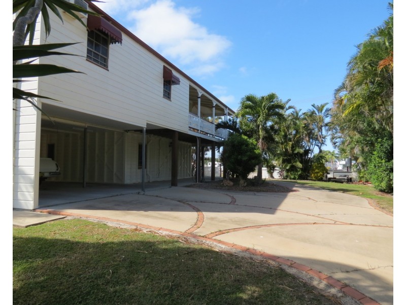 2 Dalrymple Street, Bowen QLD 4805