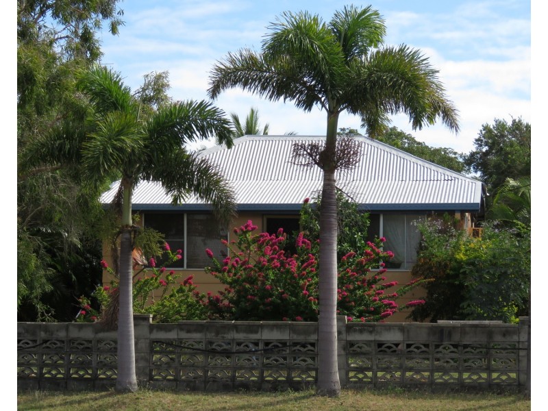 68 Dalrymple Street, Bowen QLD 4805