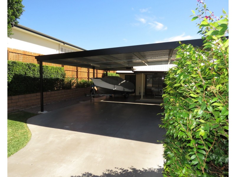 6 Tynwald Avenue, Bowen QLD 4805