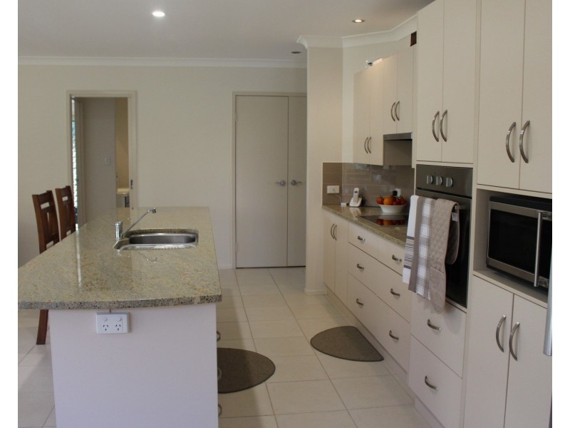 6 Tynwald Avenue, Bowen QLD 4805