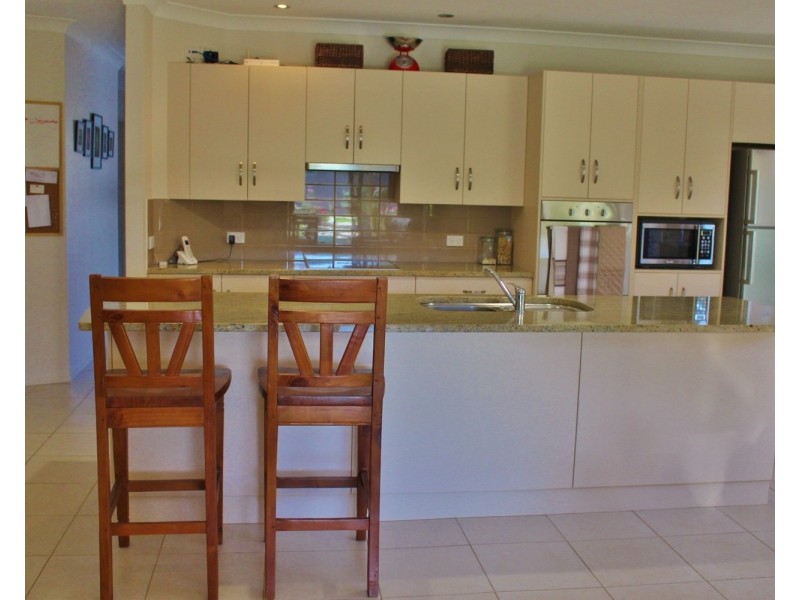 6 Tynwald Avenue, Bowen QLD 4805
