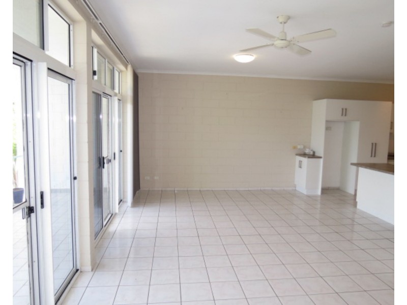 12/89 Horseshoe Bay Road, Bowen QLD 4805