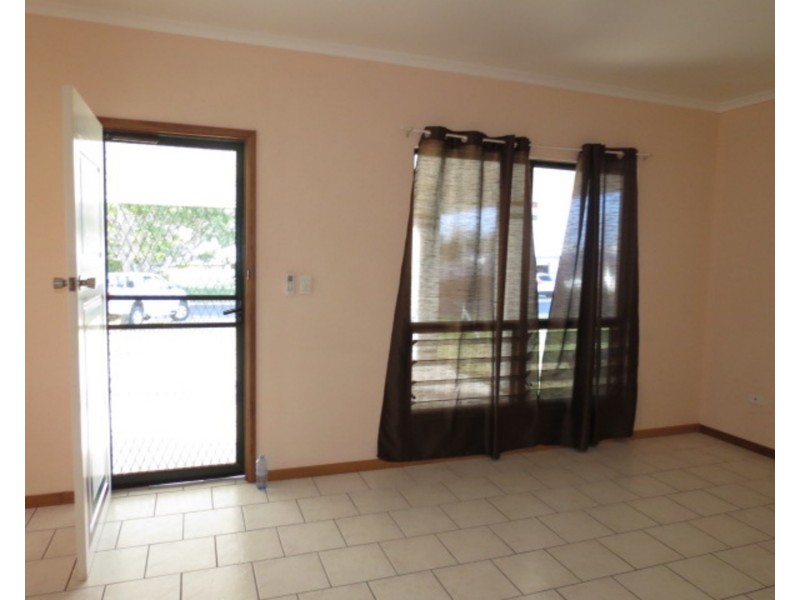 9 Cowan Lane, Bowen QLD 4805