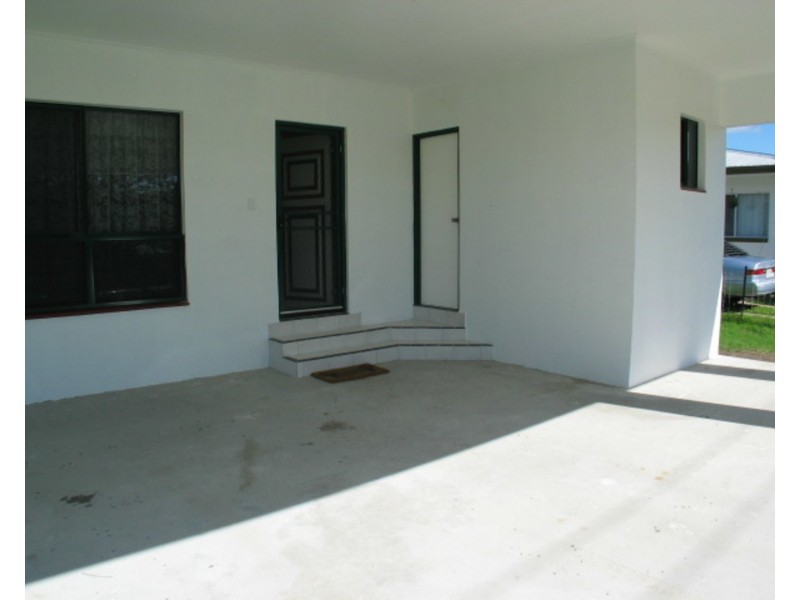 9 Cowan Lane, Bowen QLD 4805