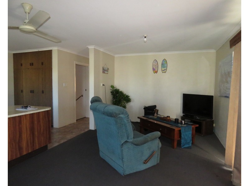 4 Casuarina Street, Bowen QLD 4805