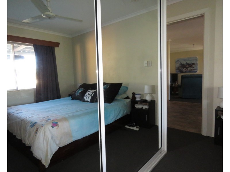 4 Casuarina Street, Bowen QLD 4805