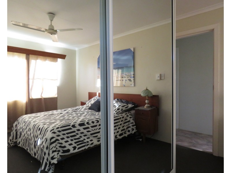 4 Casuarina Street, Bowen QLD 4805