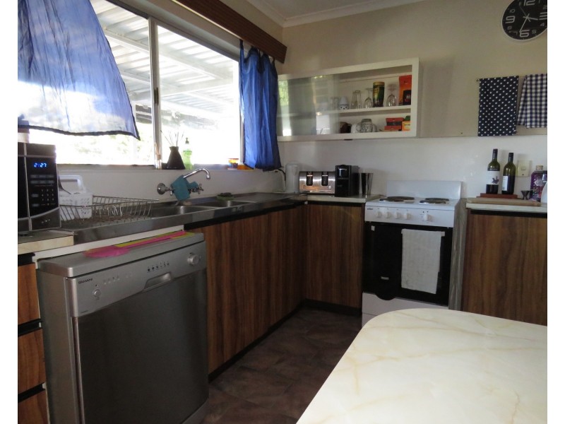 4 Casuarina Street, Bowen QLD 4805