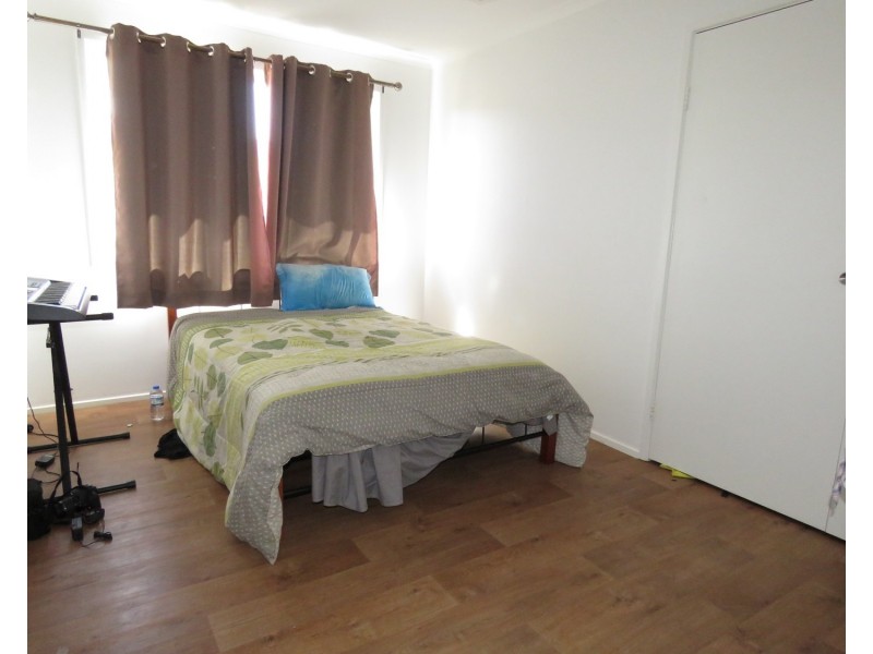 10 Salisbury Crescent, Bowen QLD 4805