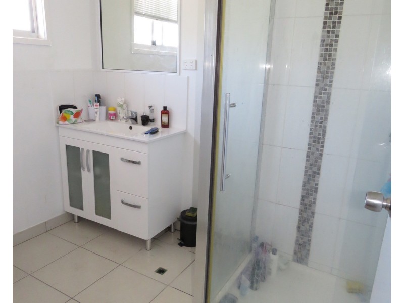 10 Salisbury Crescent, Bowen QLD 4805