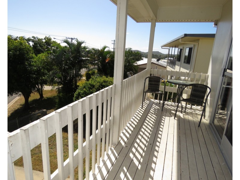 10 Salisbury Crescent, Bowen QLD 4805