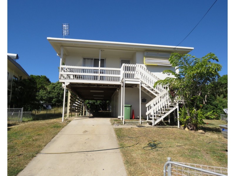 10 Salisbury Crescent, Bowen QLD 4805