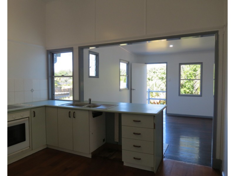 79 Golf Links Road, Bowen QLD 4805