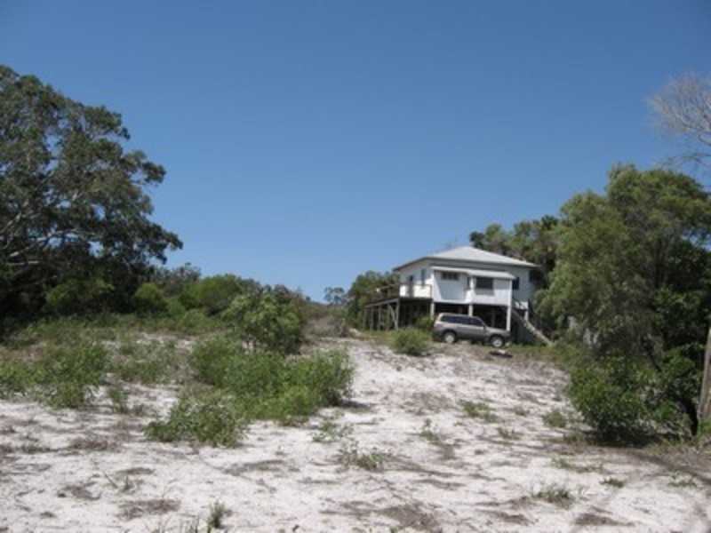 429 Woppis Road, Woodgate QLD 4660