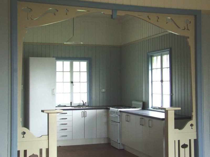 34 High Street, Walkervale QLD 4670