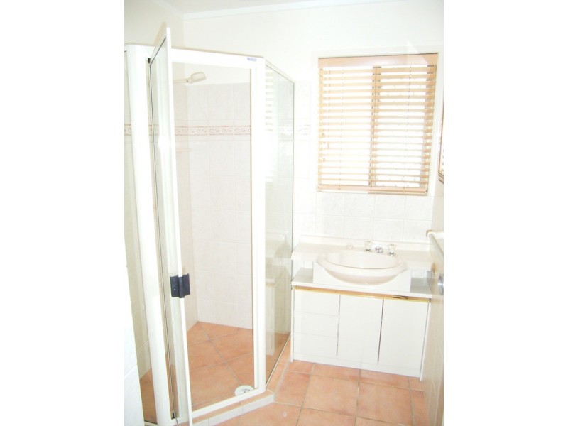 4/38 Tanner Street, Bargara QLD 4670