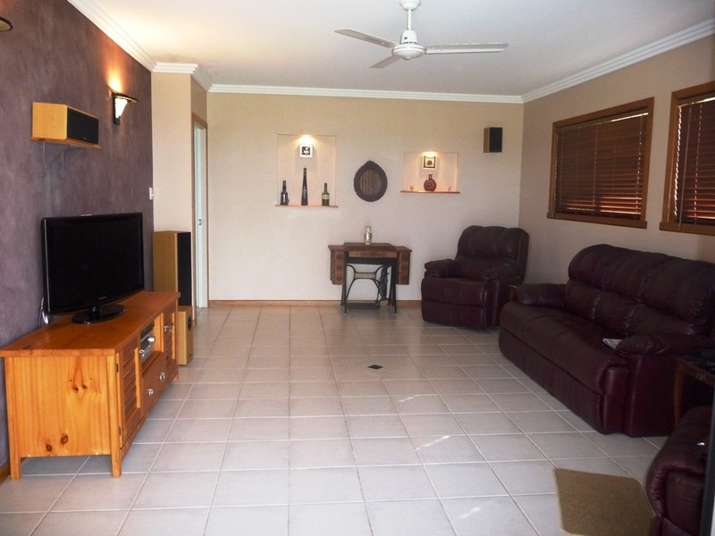 174 Shelley Street, Burnett Heads QLD 4670