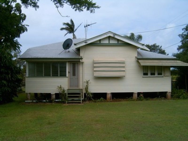 15 Gregory Terrace, Moore Park Beach QLD 4670