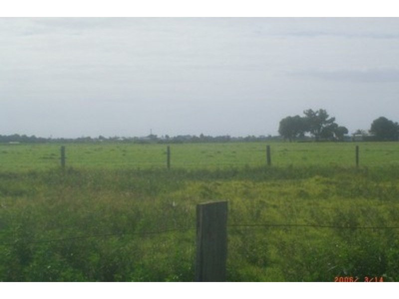 855 Elliott Heads Road, Windermere QLD 4670