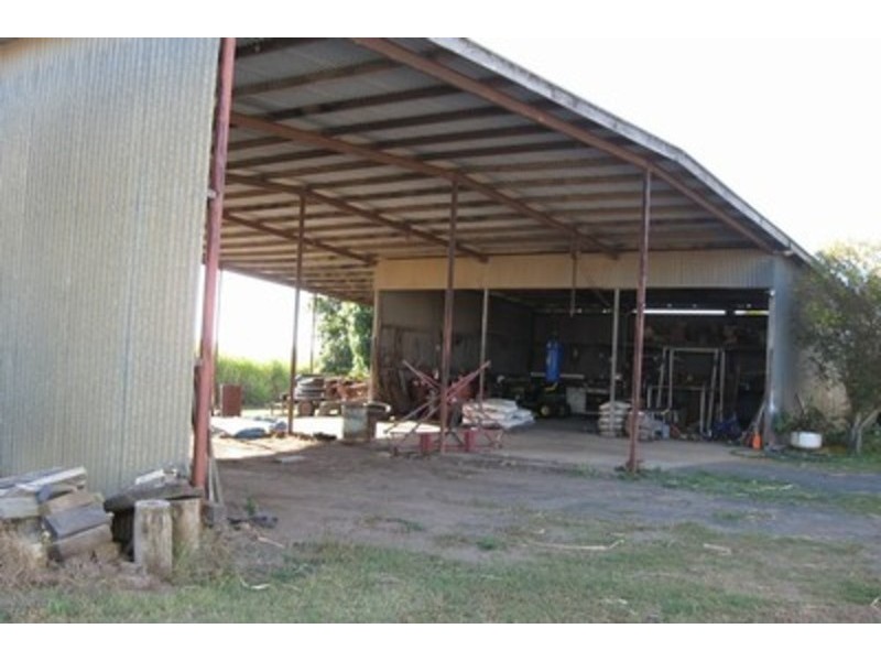 204 Moore Park Road, Moore Park Beach QLD 4670